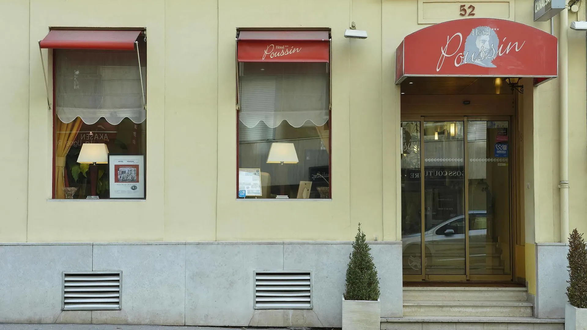 Hotel Poussin Paris