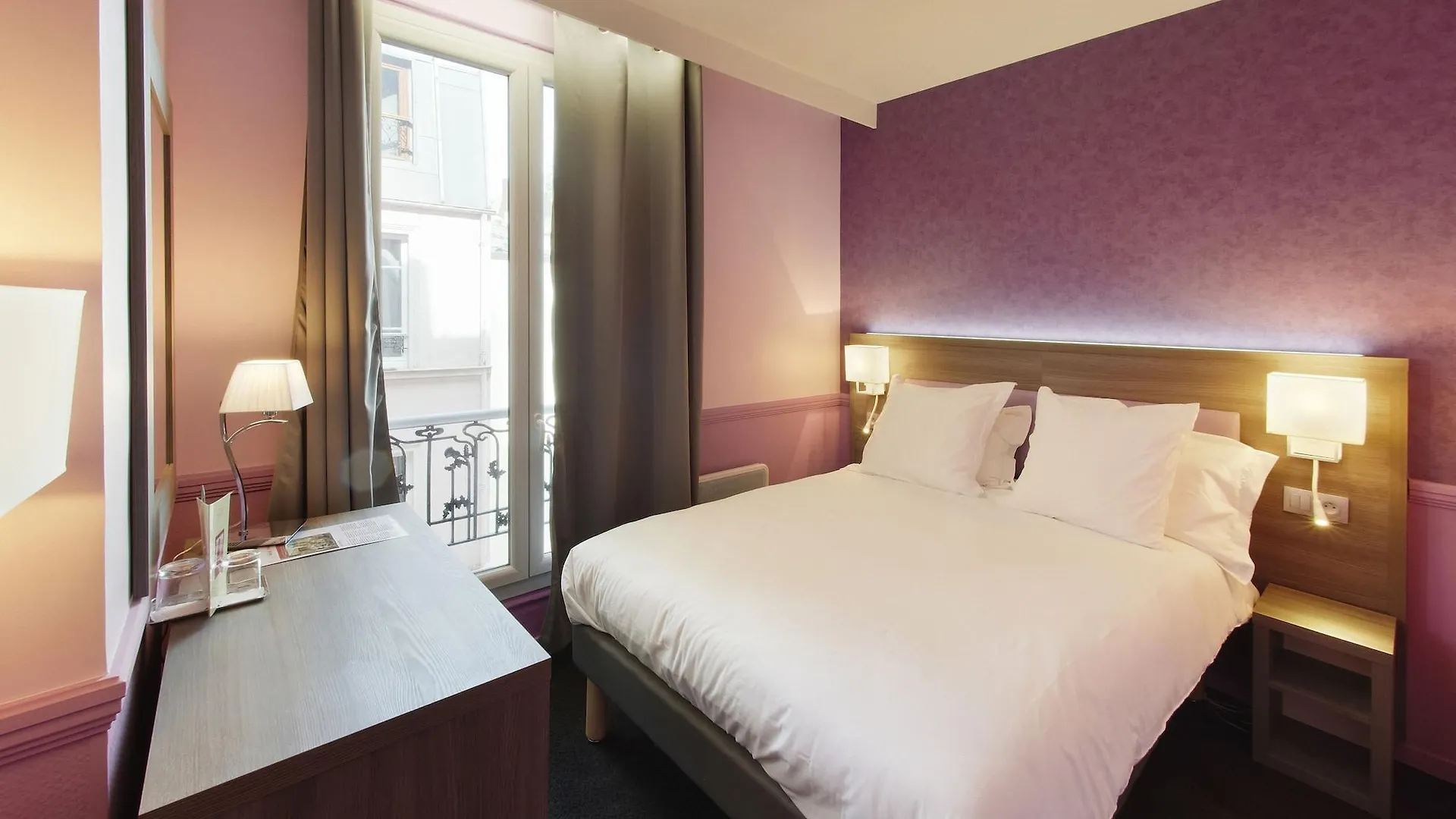 Poussin Hotel Paris